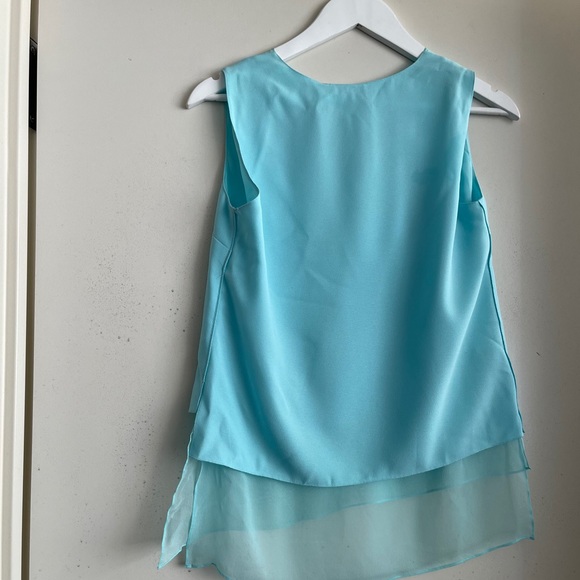 Elie Tahari Roxanne Blouse in Pool - Picture 2 of 5